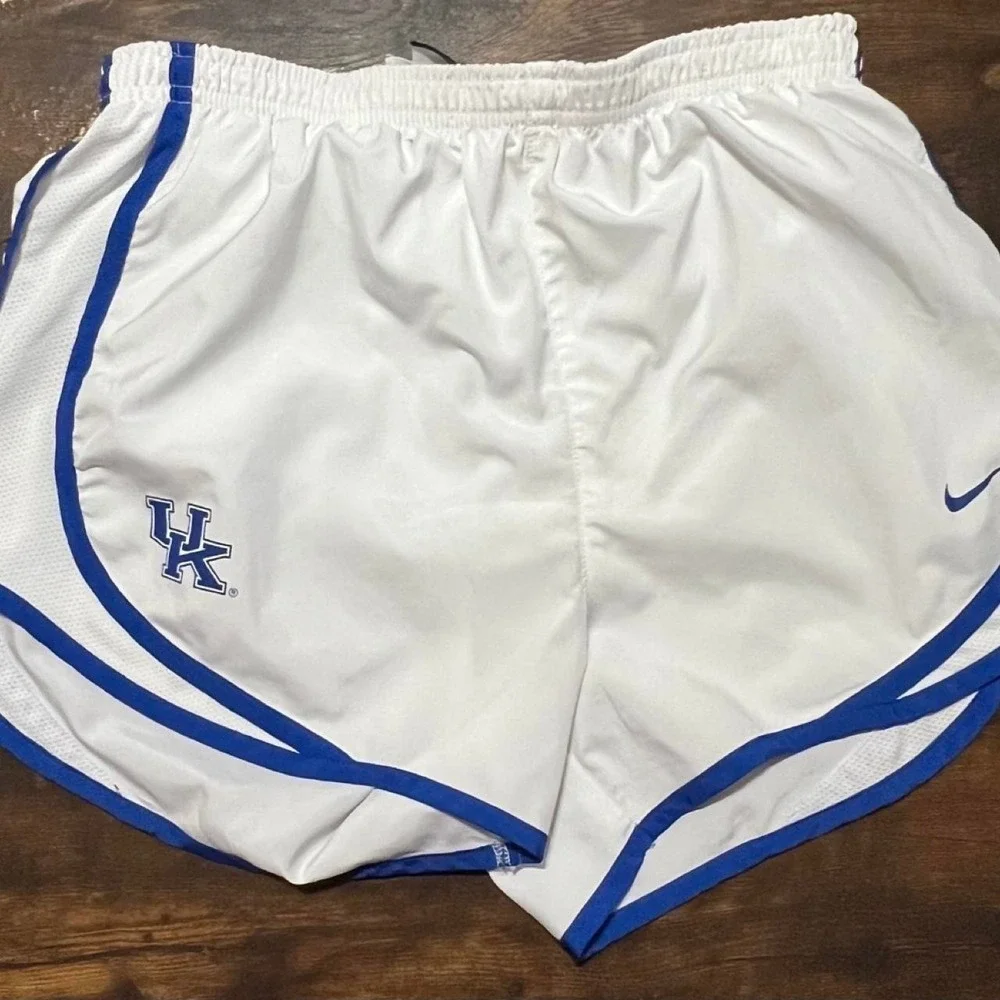 Nike Kentucky Wildcats white shorts with blue side stripes 428.5